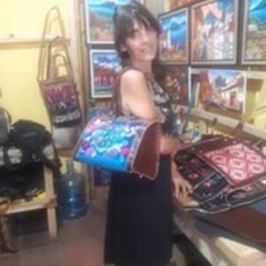 Meet your Posher, Cristina